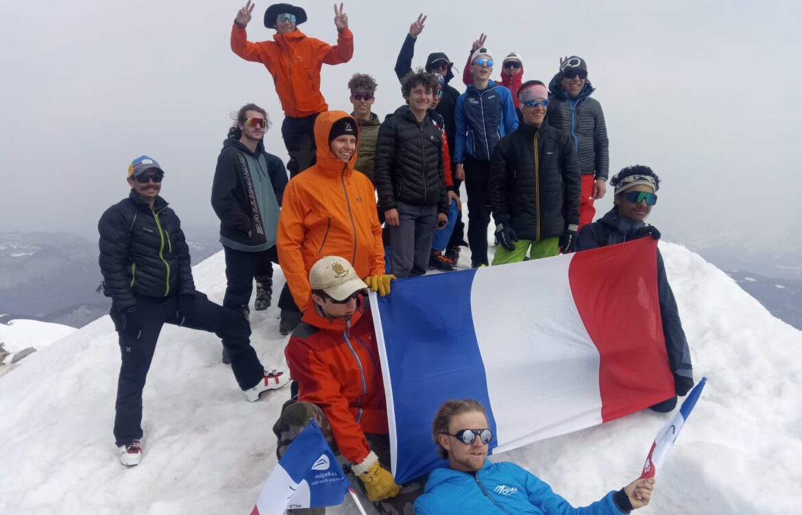 Les Bac PRO term. au sommet de la Tournette
